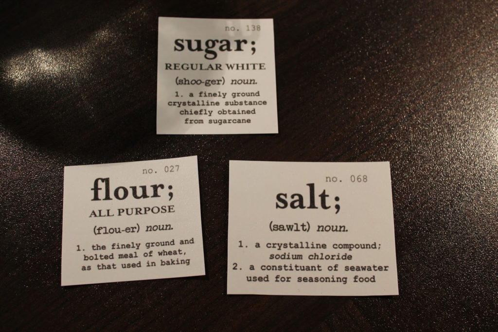DIY, Basteln: Zucker, Mehl, Salzdosen mit Decal Folie beschriften in Geschenke aus der Küche und Geschenkideen - DIYCarinchen