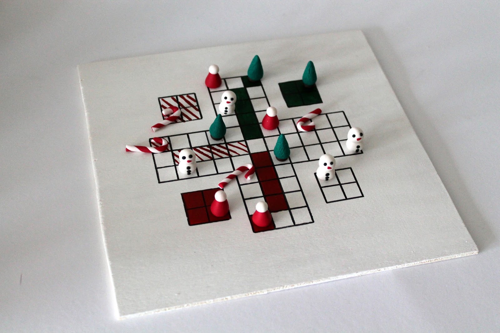 DIY Santa ärgere Dich nicht mit Fimo / Polymer Clay Figuren einfach selber machen