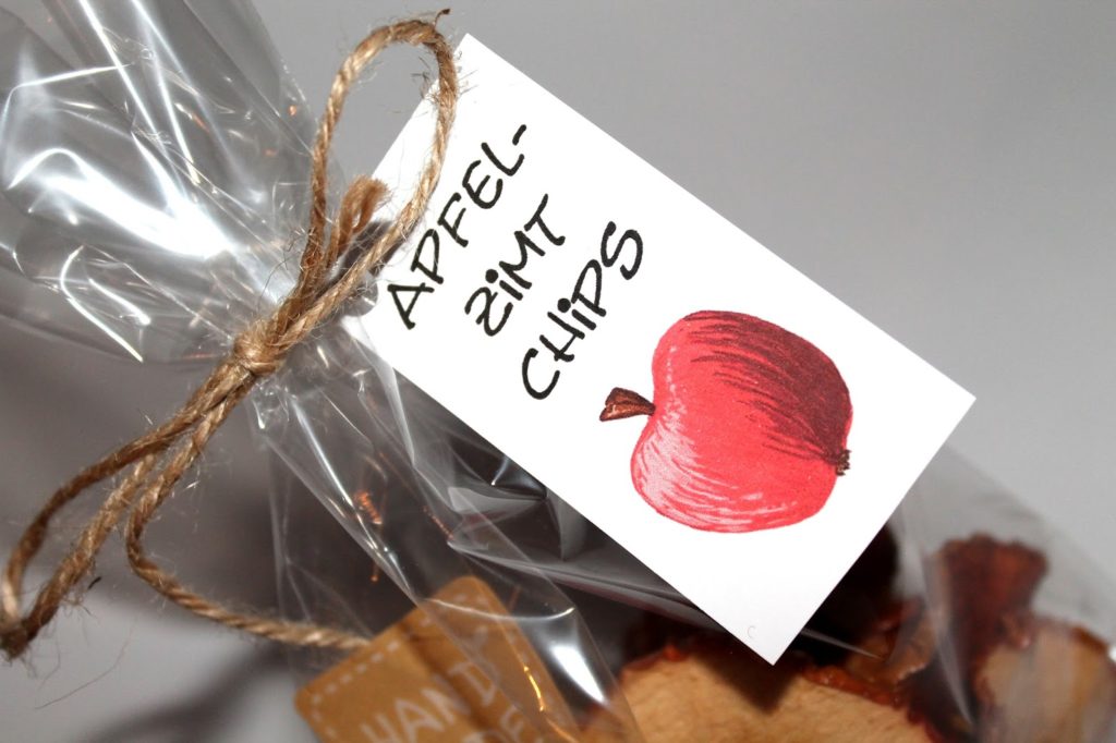 DIY, Basteln: Apfel-Zimt-Chips in Geschenke aus der Küche und Geschenkideen - DIYCarinchen DIY, Basteln: Apfel-Zimt-Chips in Geschenke aus der Küche und Geschenkideen - DIYCarinchen