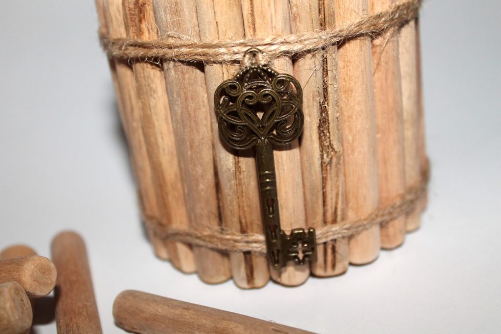 DIY, Basteln: Treibholzkerze als Geschenkidee und Wohndekoration - DIYCarinchen DIY, Basteln: Treibholzkerze als Geschenkidee und Wohndekoration - DIYCarinchen