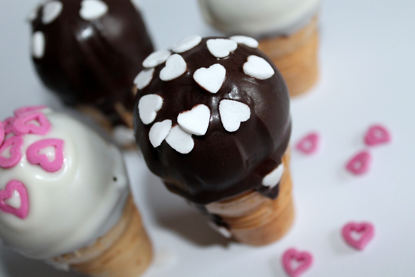 DIY Eis Cake-Pops einfach selber machen - leckeres Rezept