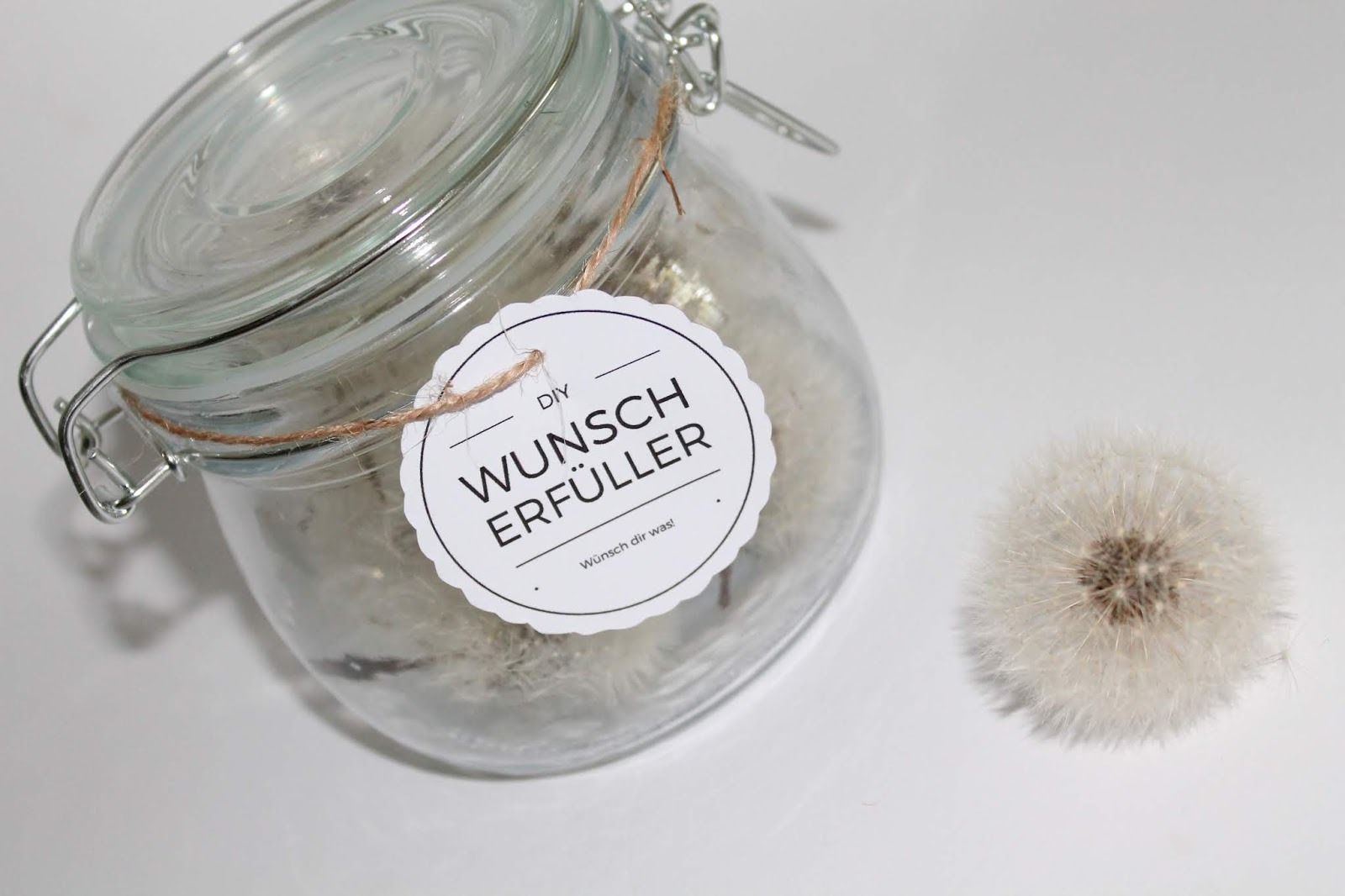 DIY Geschenk im Glas: Wunscherfüller Pusteblume selber machen + Free Printable