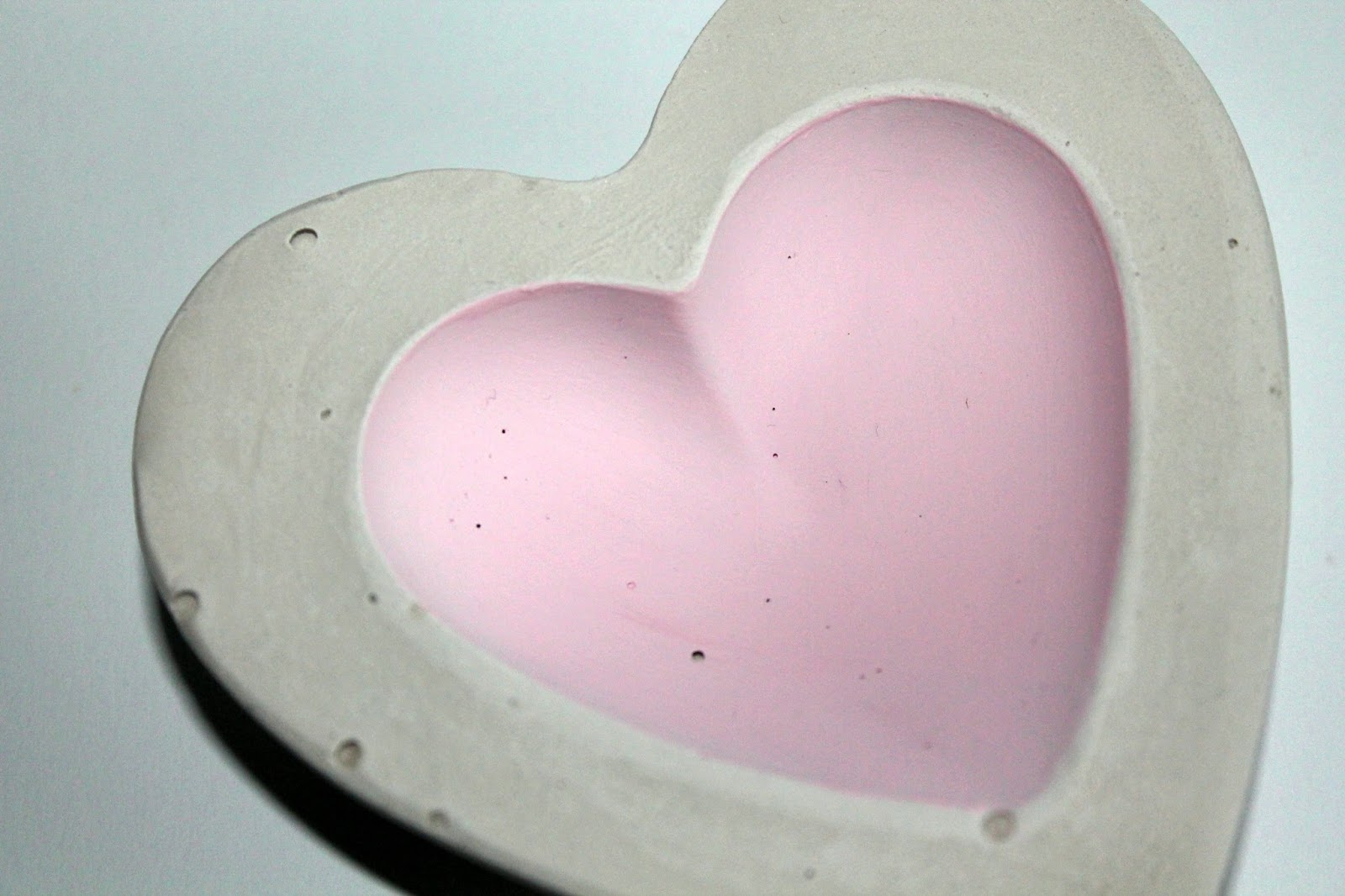 DIY Gips / Beton Schale Herz einfach selber machen - Geschenkidee
