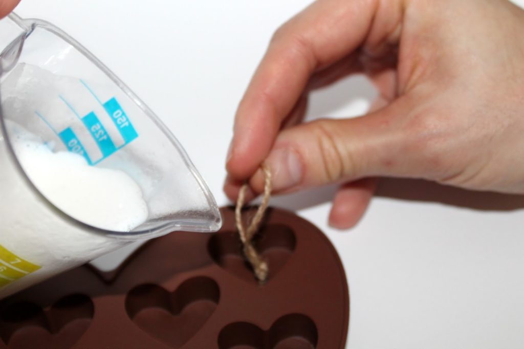 DIY, Basteln: Seifenherzen mit Kordel Vanille als Geschenkidee, Kosmetik, Beauty und Wohndekoration - DIYCarinchen DIY, Basteln: Seifenherzen mit Kordel Vanille als Geschenkidee, Kosmetik, Beauty und Wohndekoration - DIYCarinchen