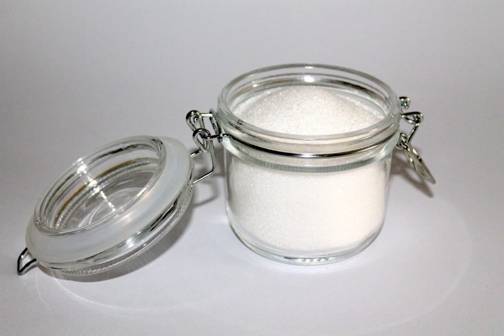 DIY, Basteln: Sugar Scrub / Zuckerpeeling Rose in Kosmetik als Geschenkidee und Wohndekoration - DIYCarinchen DIY, Basteln: Sugar Scrub / Zuckerpeeling Rose in Kosmetik als Geschenkidee und Wohndekoration - DIYCarinchen