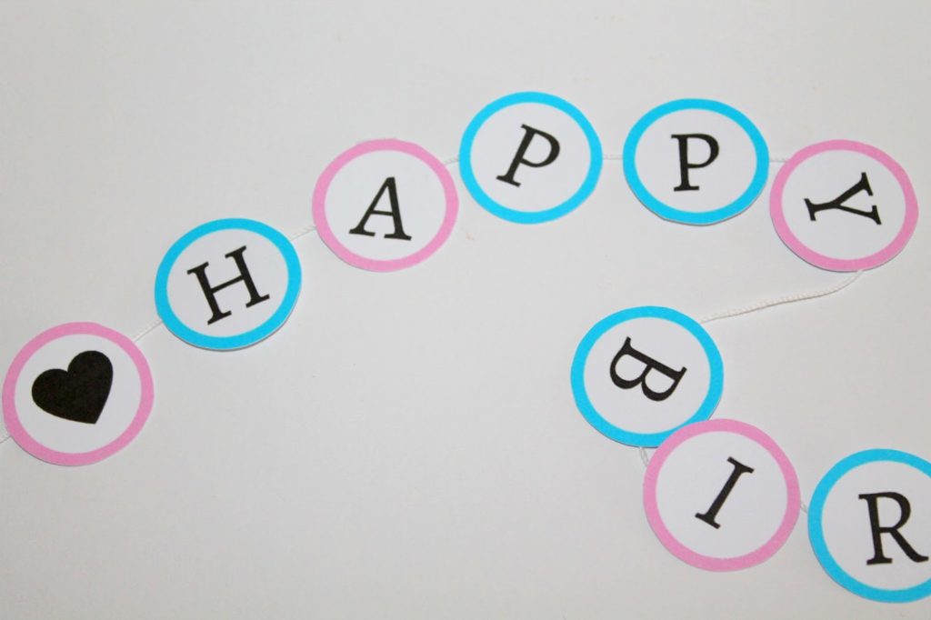 DIY, Basteln: Geburtstagsgeschenk Happy Birthday in der Streichholzschachtel, Geburtstagsgeschenk, Geldgeschenke und Geschenkideen - DIYCarinchen DIY, Basteln: Geburtstagsgeschenk Happy Birthday in der Streichholzschachtel, Geburtstagsgeschenk, Geldgeschenke und Geschenkideen - DIYCarinchen