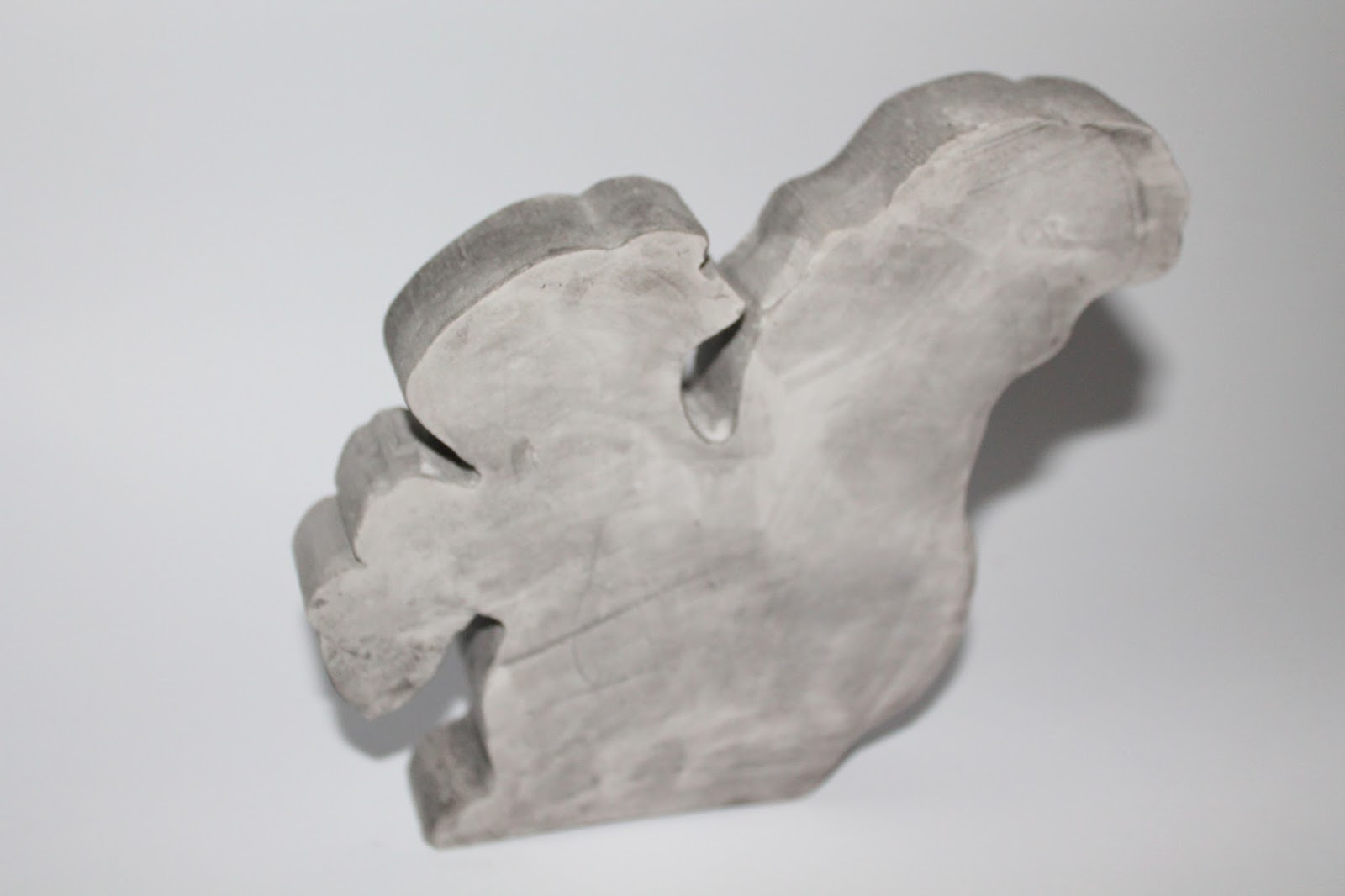 DIY Gips / Beton Eichhörnchen selber machen mit selbstgemachter Gießform - so klappt die Herbstdeko