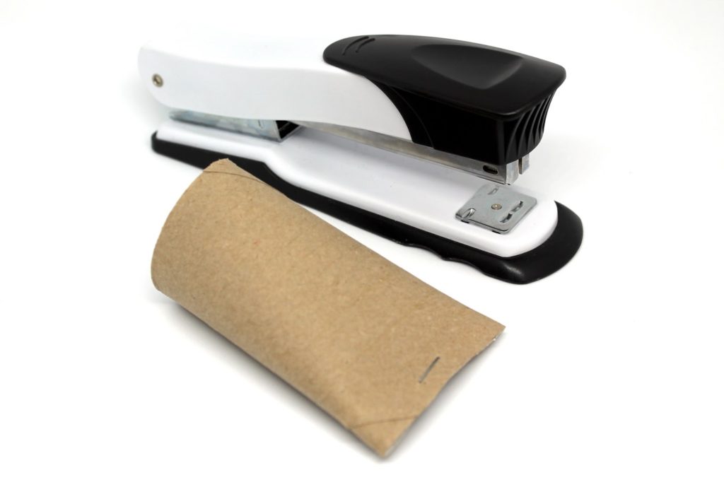 DIY, Basteln: Adventskalender aus Klorollen + Free Printable in Weihnachtsgeschenke, Weihnachtsdekoration, Geschenkidee - DIYCarinchen DIY, Basteln: Adventskalender aus Klorollen + Free Printable in Weihnachtsgeschenke, Weihnachtsdekoration, Geschenkidee - DIYCarinchen