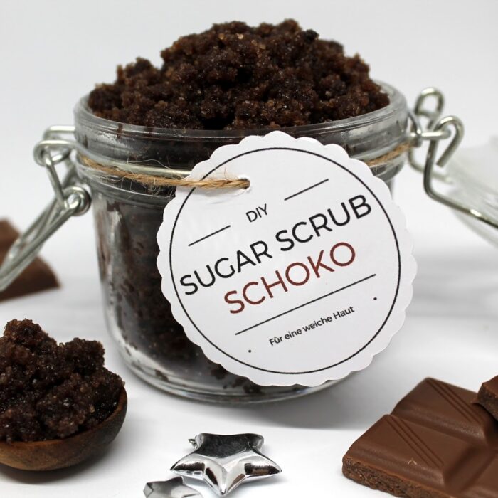 DIY Sugar Scrub / Zuckerpeeling Schoko in wenigen Schritten selber machen für eine besonders weiche Haut {mit gratis Printable} ♡