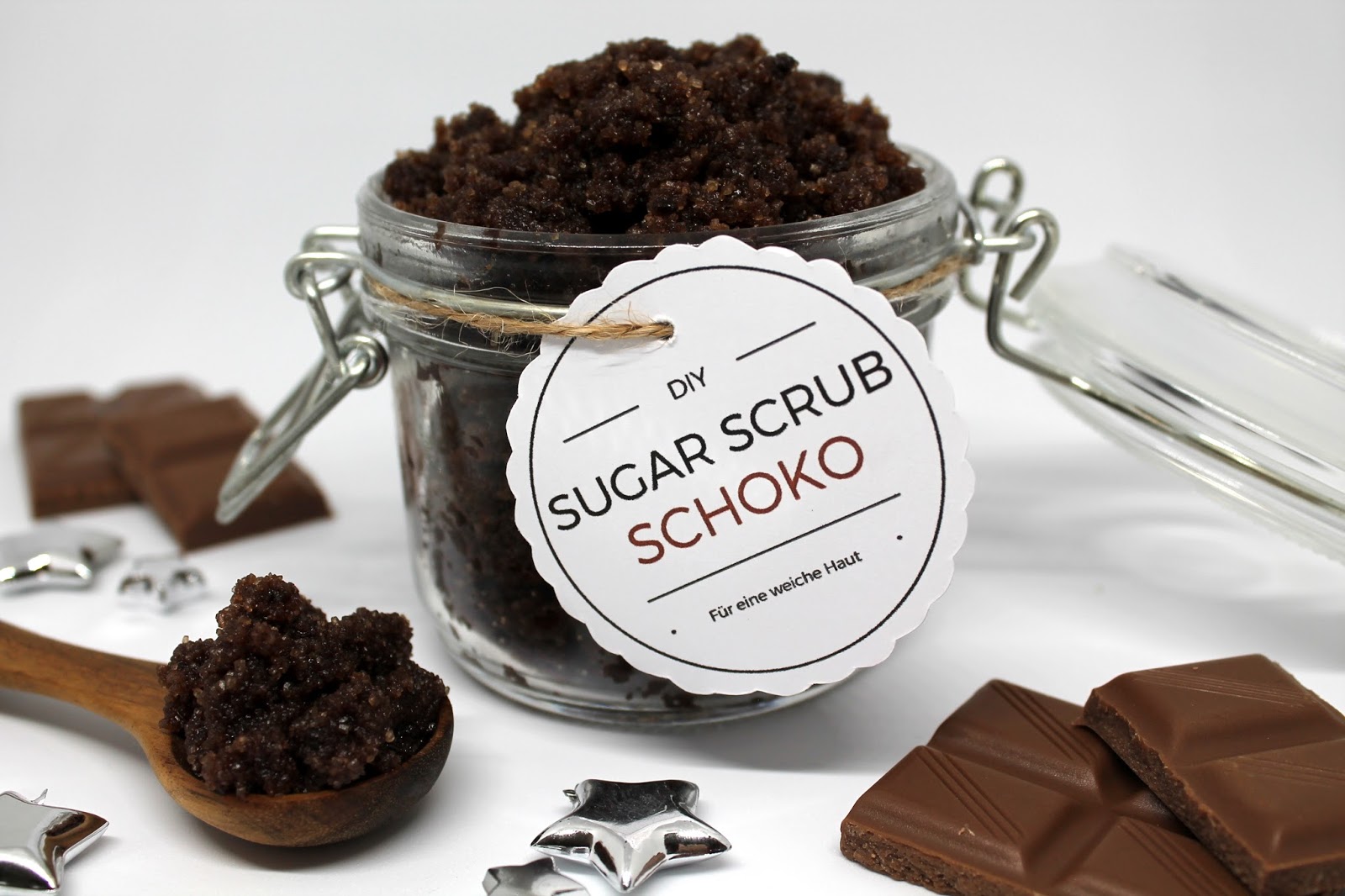 DIY Sugar Scrub / Zuckerpeeling Schoko in wenigen Schritten selber machen für eine besonders weiche Haut {mit gratis Printable} ♡