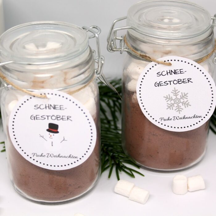 DIY Schneegestöber {mit gratis Printable} / Süßes Geschenk zu Weihnachten