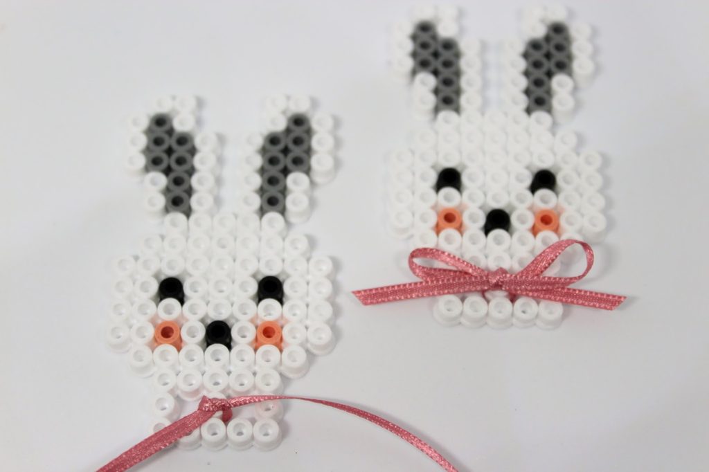 DIY Hasen aus Hama Bügelperlen selber machen - die perfekte Geschenkidee zu Ostern DIY Hasen aus Hama Bügelperlen selber machen - die perfekte Geschenkidee zu Ostern