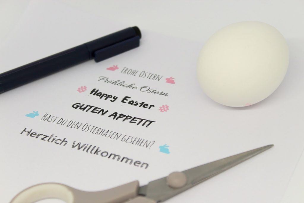Geniale Geschenkidee für Ostern: DIY Glücksei mit individuellen Nachrichten ganz einfach selber machen + kostenlose Vorlage Geniale Geschenkidee für Ostern: DIY Glücksei mit individuellen Nachrichten ganz einfach selber machen + kostenlose Vorlage