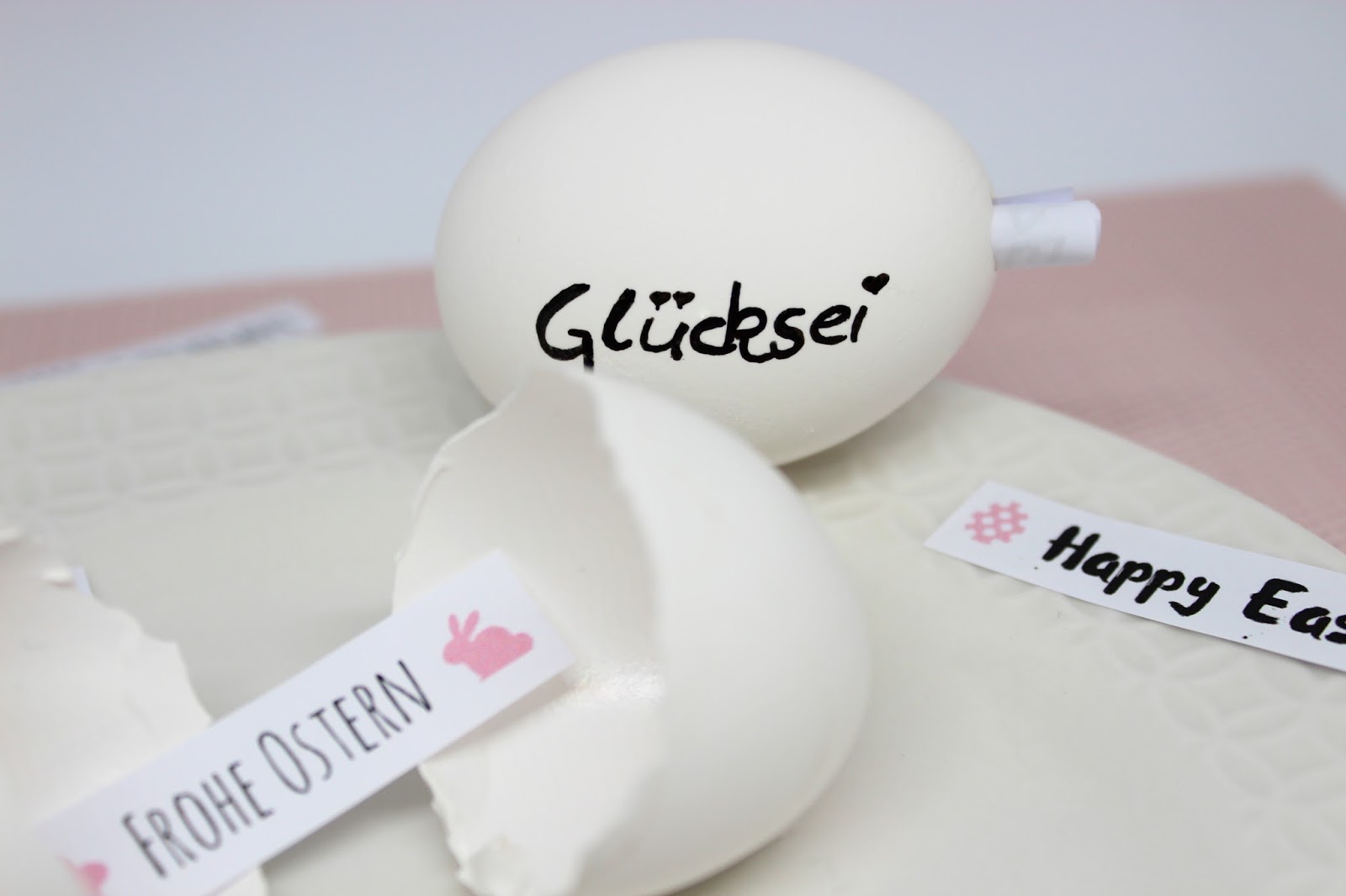 DIY Glücksei mit individuellen Nachrichten ganz einfach selber machen + kostenlose Vorlage