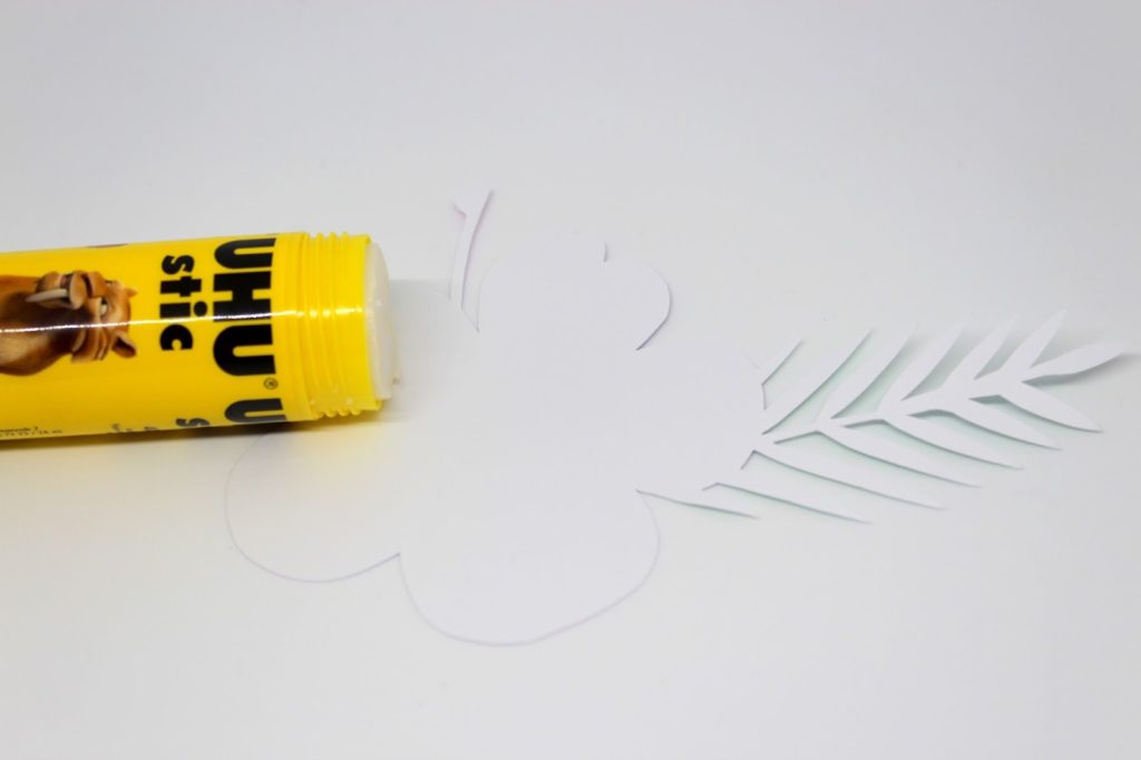 DIY Lightbox / Lichterbox ganz einfach selbermachen - immer eine tolle Dekoration DIY Lightbox / Lichterbox ganz einfach selbermachen - immer eine tolle Dekoration