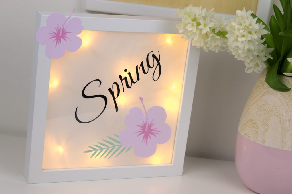 DIY Lightbox / Lichterbox ganz einfach selbermachen - immer eine tolle Dekoration DIY Lightbox / Lichterbox ganz einfach selbermachen - immer eine tolle Dekoration