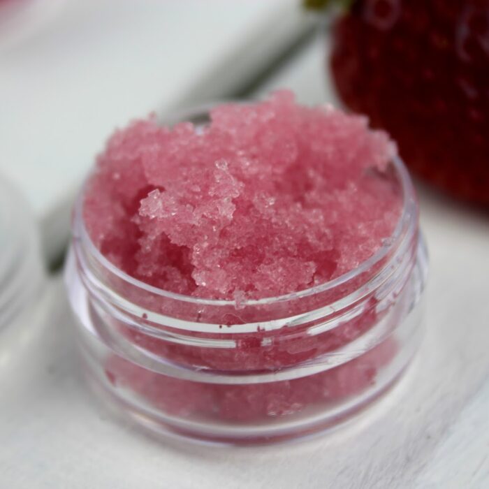 DIY Lippen Zuckerpeeling Erdbeer-Kokos ganz einfach selber machen - für besonders zarte Lippen