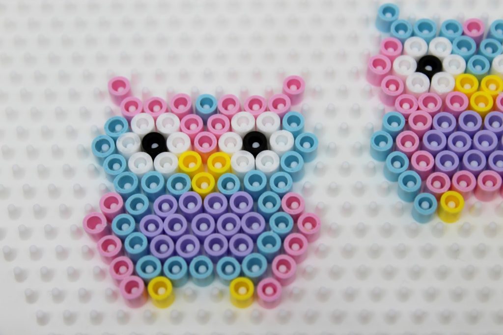 DIY Hama Bügelperlen Einhorn, Regenbogen und Eulen Kühlschrankmagnete ganz einfach selber machen DIY Hama Bügelperlen Einhorn, Regenbogen und Eulen Kühlschrankmagnete ganz einfach selber machen