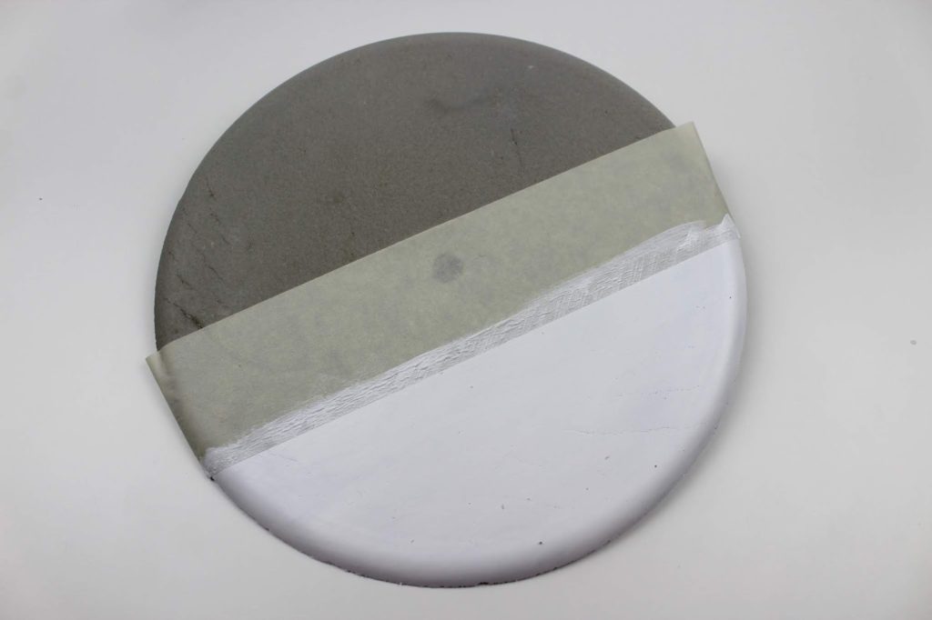 DIY wunderschöne Beton Wanduhr - in nur wenigen Schritten zu eurem Unikat DIY wunderschöne Beton Wanduhr - in nur wenigen Schritten zu eurem Unikat