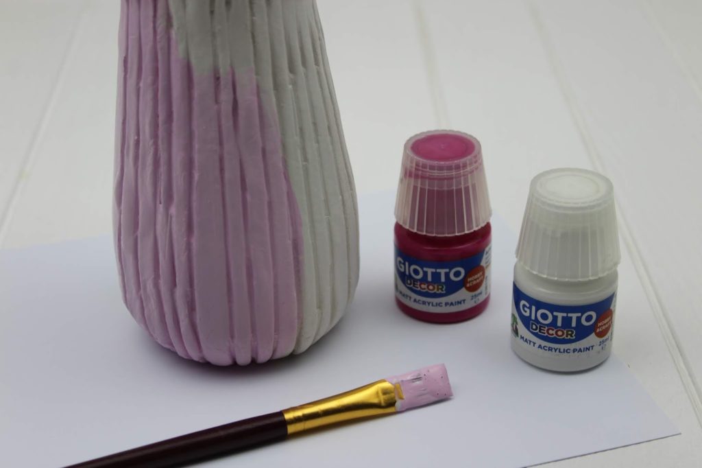 DIY: Struktur Vase und Teelichter aus Modelliermasse in wenigen Schritte selber machen DIY: Struktur Vase und Teelichter aus Modelliermasse in wenigen Schritte selber machen