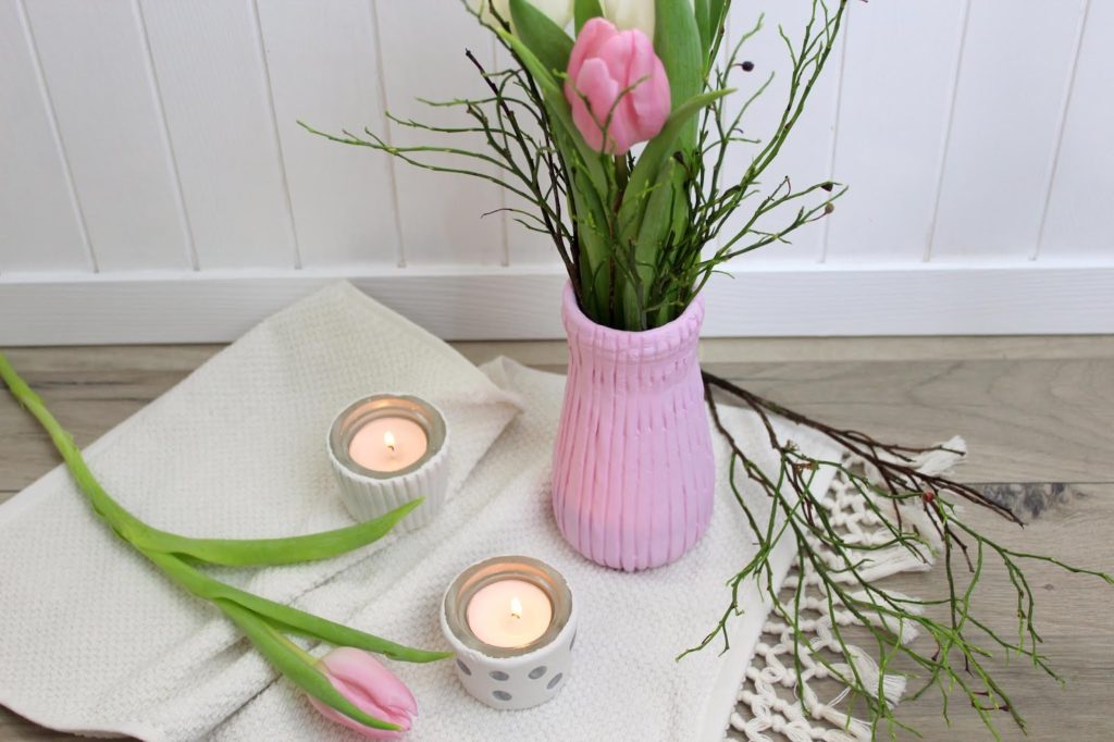 DIY: Struktur Vase und Teelichter aus Modelliermasse in wenigen Schritte selber machen DIY: Struktur Vase und Teelichter aus Modelliermasse in wenigen Schritte selber machen