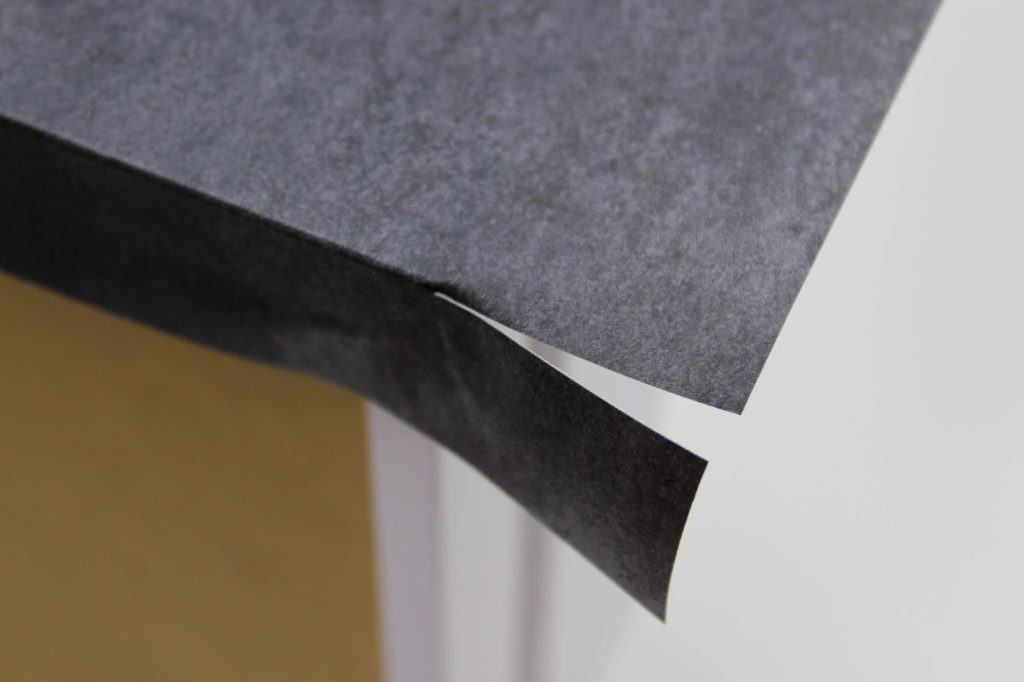 DIY: Möbel Upcycling - Möbelfolie trocken verkleben mit ausführlicher Anleitung inkl. Tipps und Tricks DIY: Möbel Upcycling - Möbelfolie trocken verkleben mit ausführlicher Anleitung inkl. Tipps und Tricks