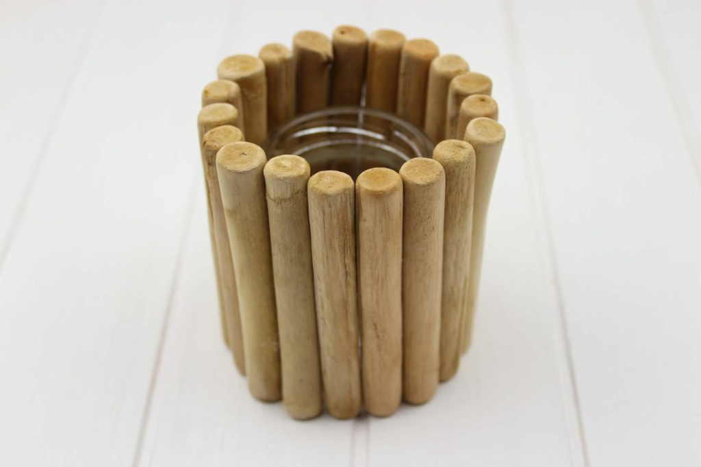 DIY - Vase aus Holz ganz einfach und schnell selber machen - wunderschöne Deko DIY - Vase aus Holz ganz einfach und schnell selber machen - wunderschöne Deko