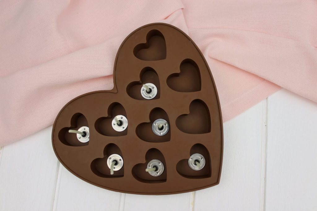 DIY - Sommer-DIY Schwimmkerzen ganz einfach selber machen DIY - Sommer-DIY Schwimmkerzen ganz einfach selber machen