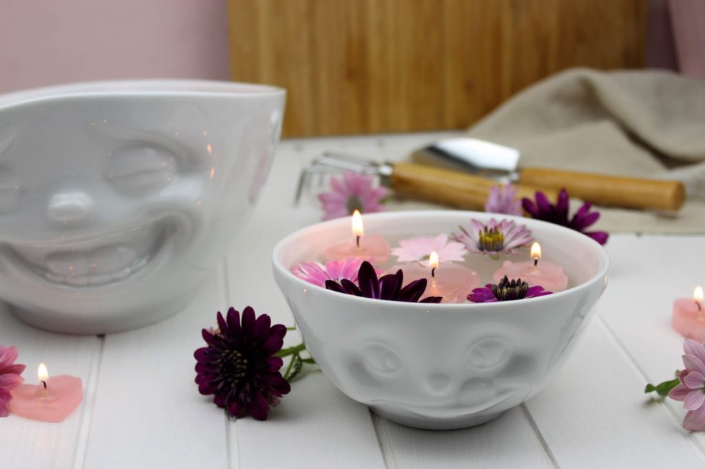 DIY - Sommer-DIY Schwimmkerzen ganz einfach selber machen DIY - Sommer-DIY Schwimmkerzen ganz einfach selber machen