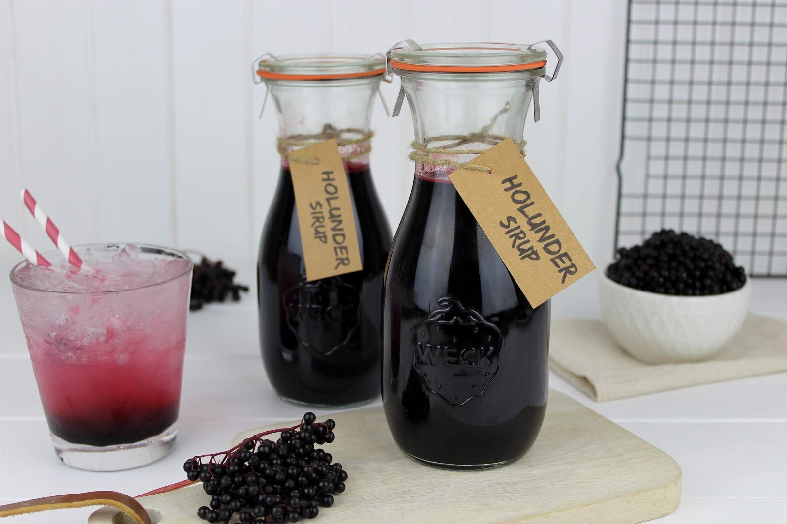 Holunderblütensirup, Flaschen, Getränk, Glas, Beeren