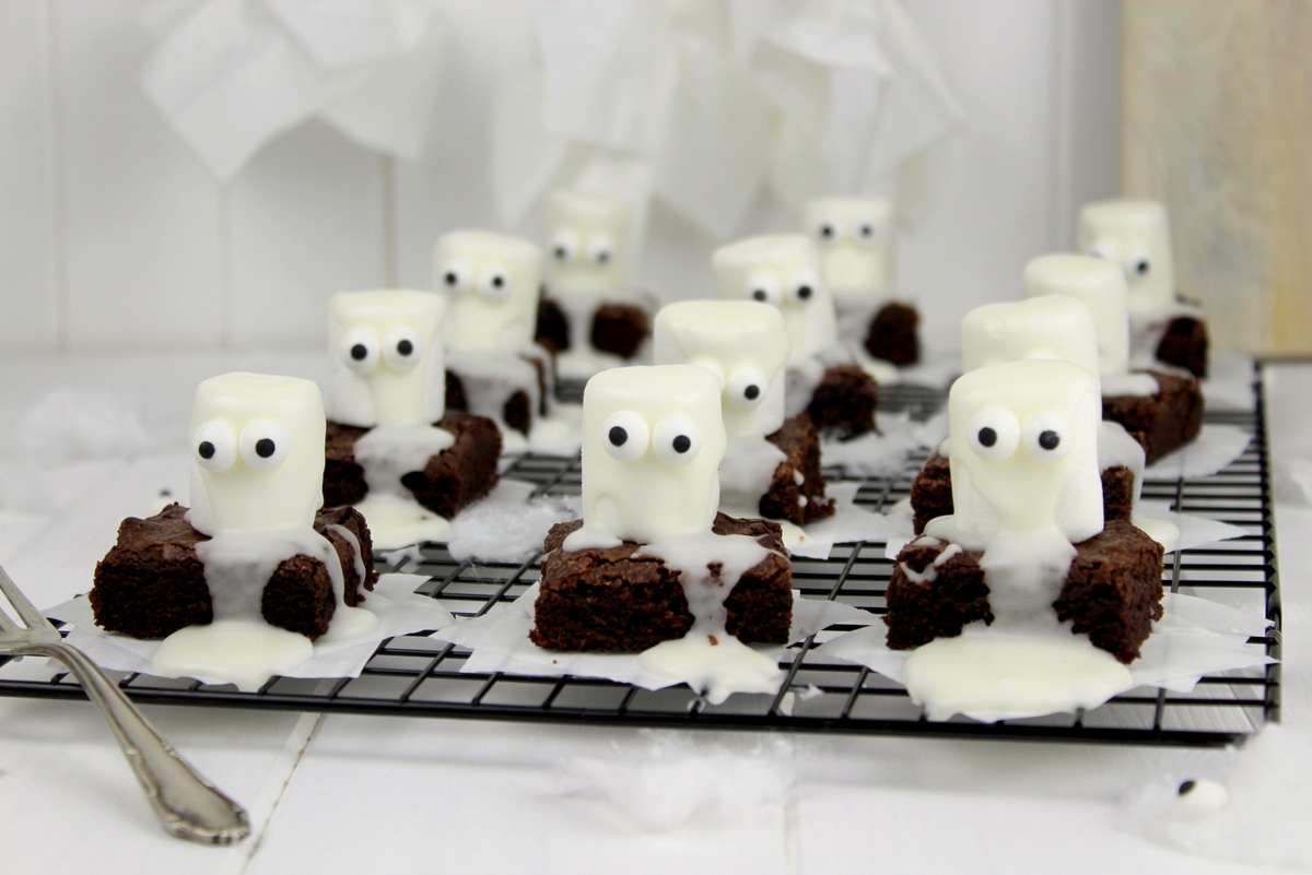 Rezept – gruselige Halloween Geister-Brownies 