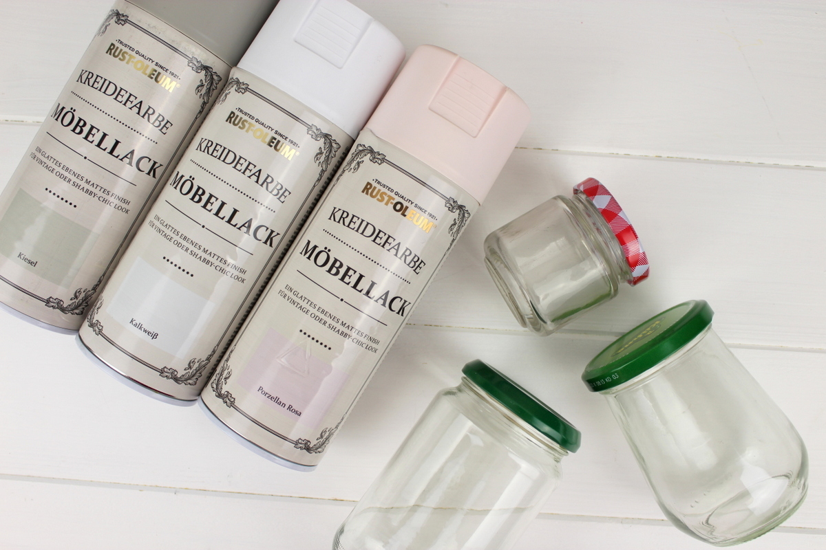 Kommode mit Kreidefarbe gestrichen und weihnachtliche DIYs