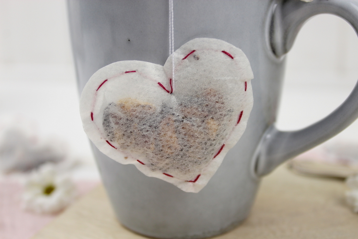 Herz Teebeutel mit Früchtetee einfach selber nähen