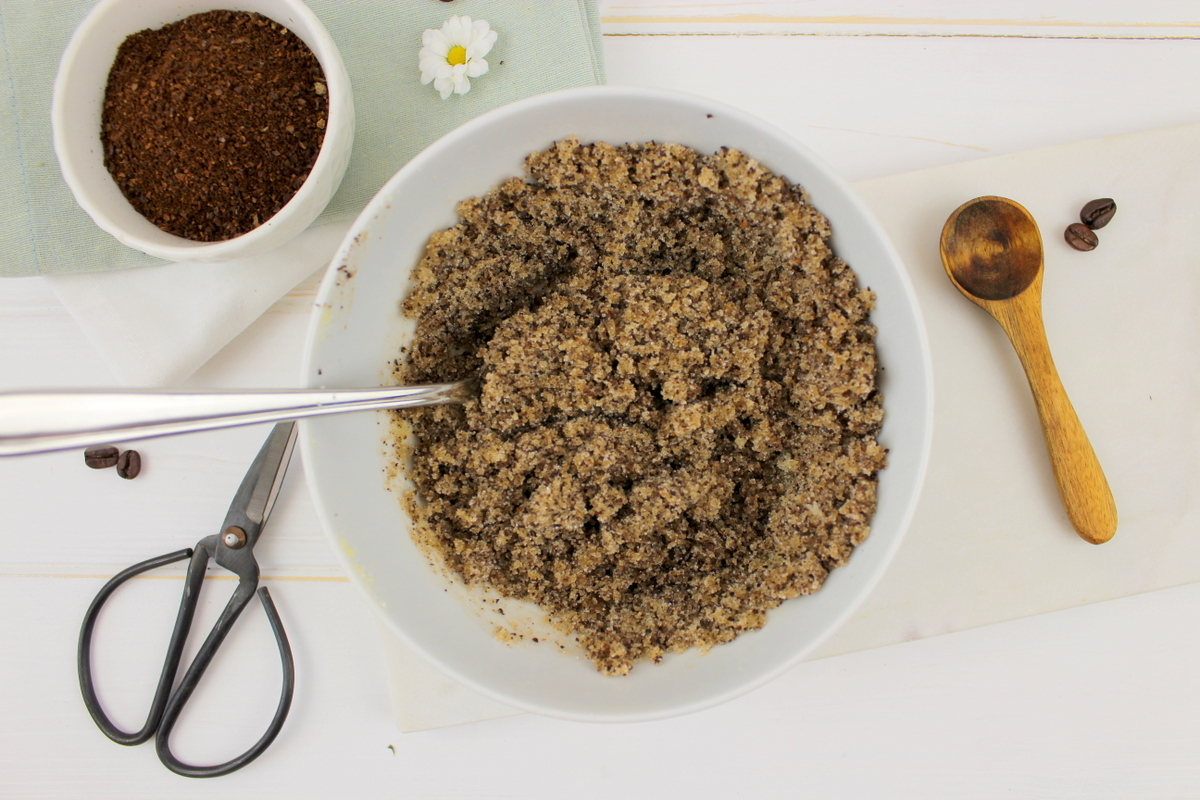 DIY Sugar Scrub mit Kaffee selber machen + Etikett