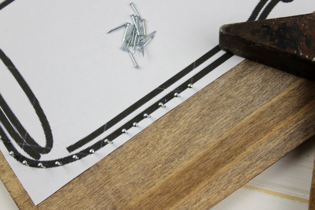 DIY String Art Wandbild Vase mit Blumen