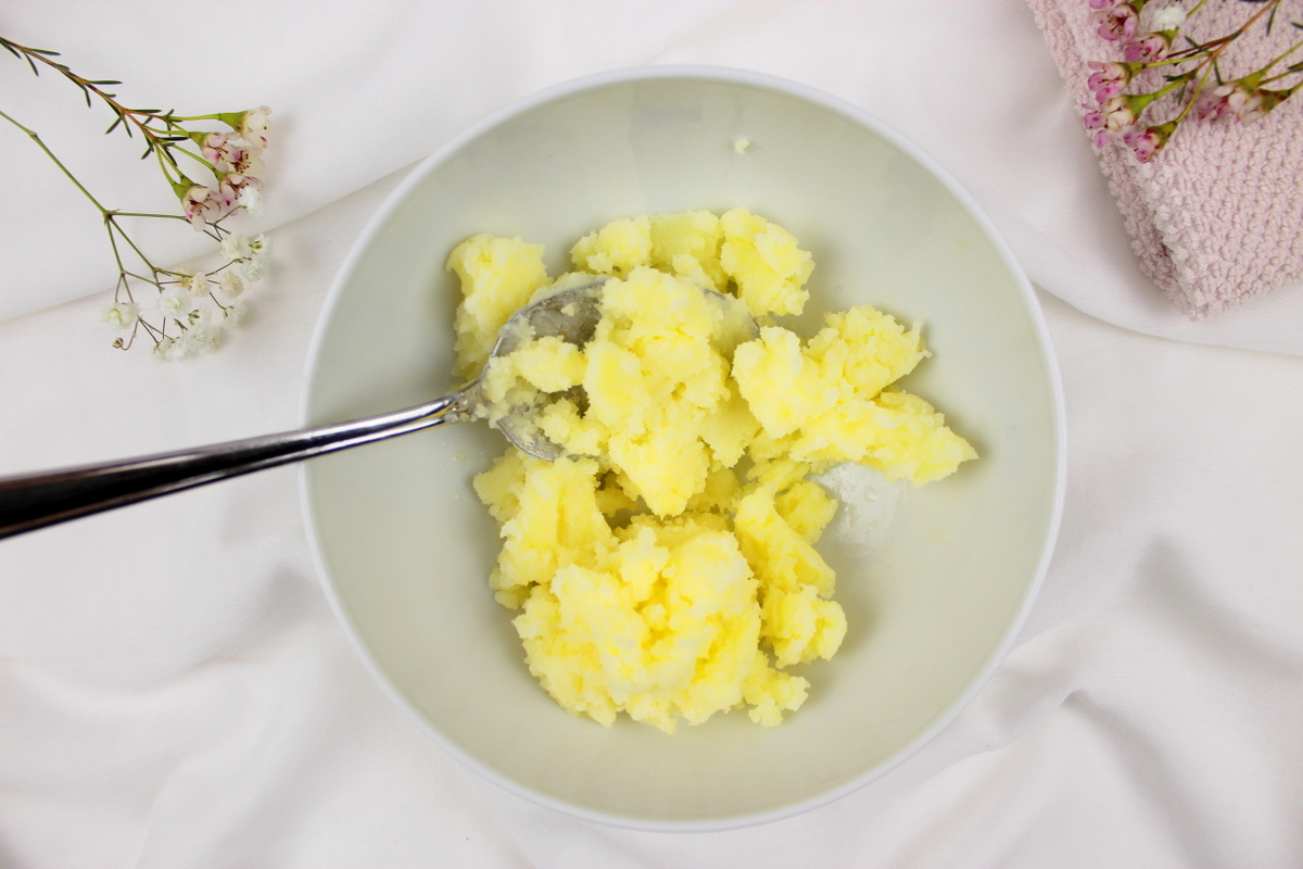 DIY Bodylotion in Vanille und Kokos in einem Einmachglas Kosmetik