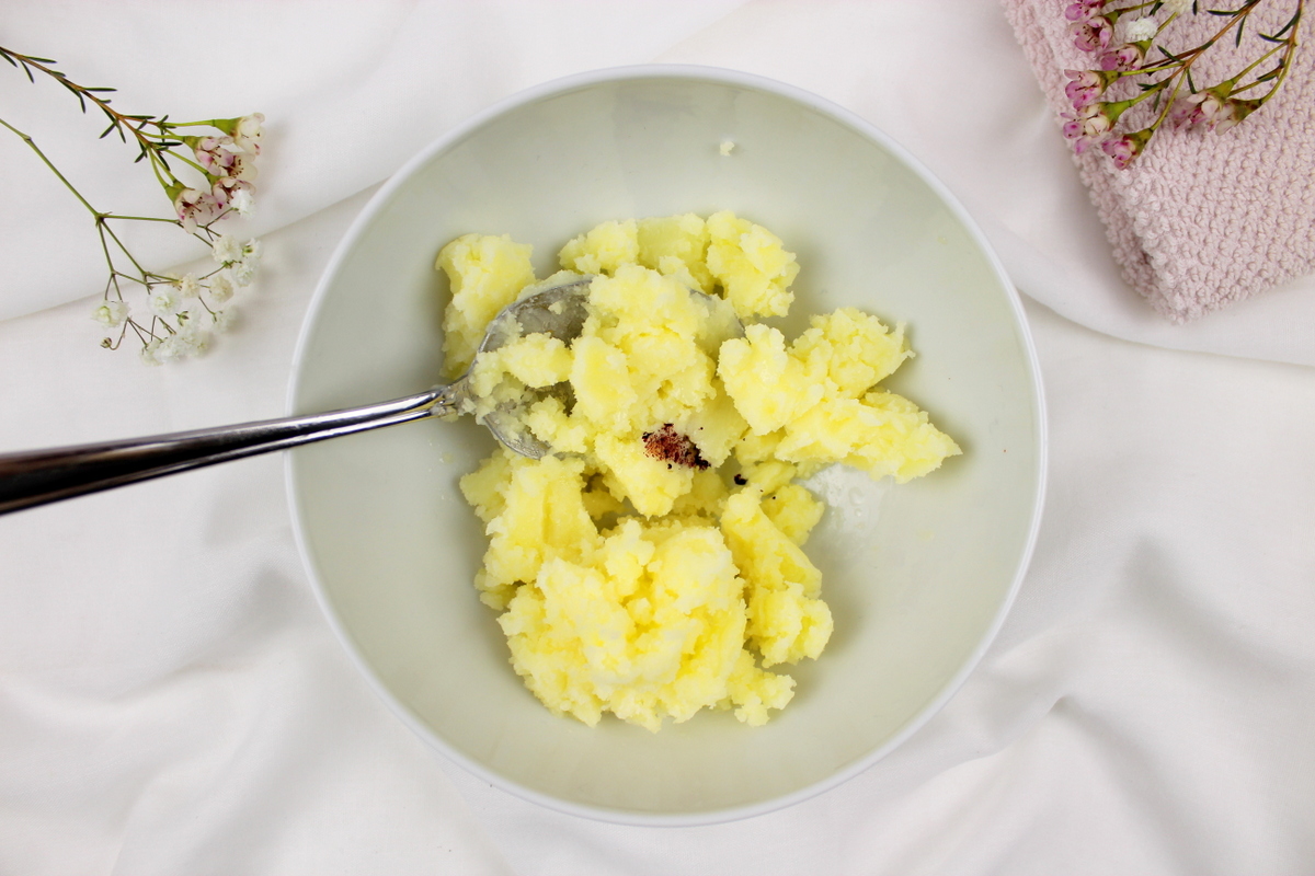 DIY Bodylotion in Vanille und Kokos in einem Einmachglas Kosmetik
