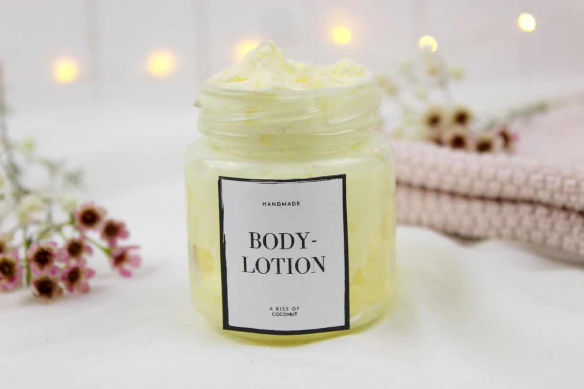 DIY Bodylotion in Vanille und Kokos in einem Einmachglas Kosmetik