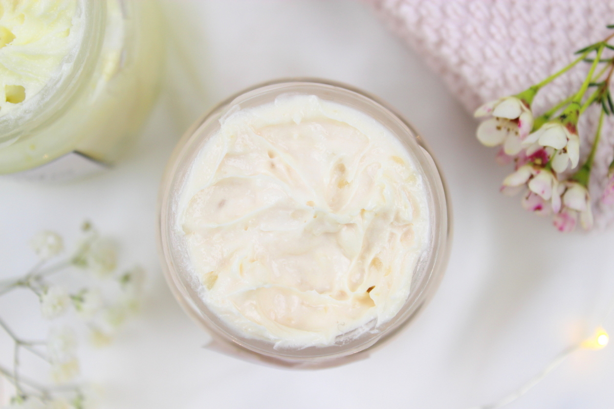 DIY Bodylotion in Vanille und Kokos in einem Einmachglas Kosmetik