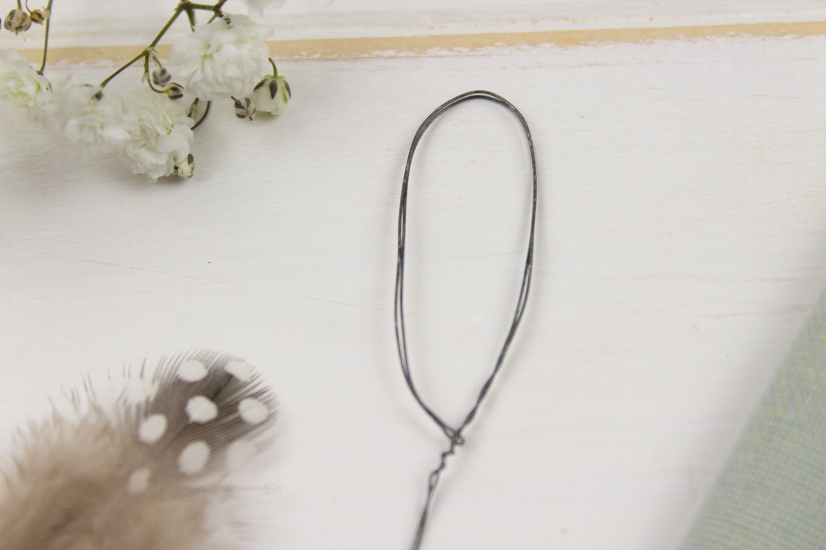 DIY Hasenohren aus Metall als Deko für Ostereier