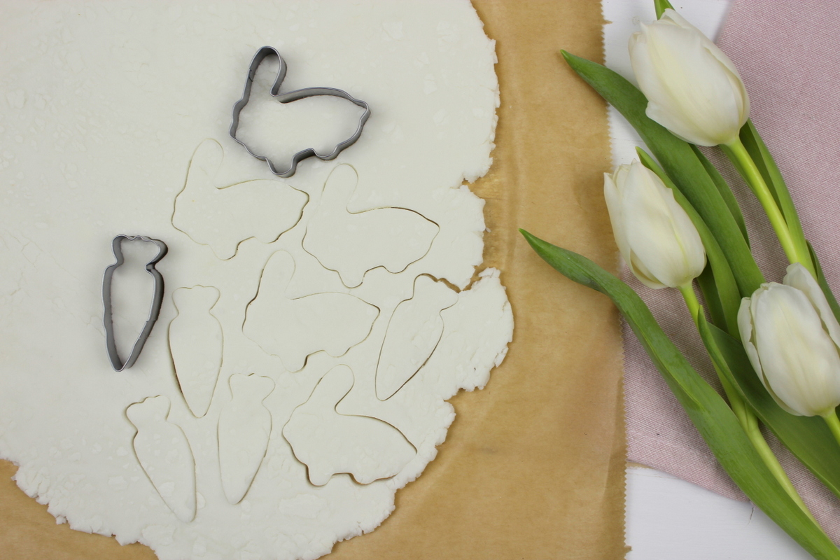 DIY Osterhasen aus Kaltporzellan als Geschenkanhänger Osterdeko