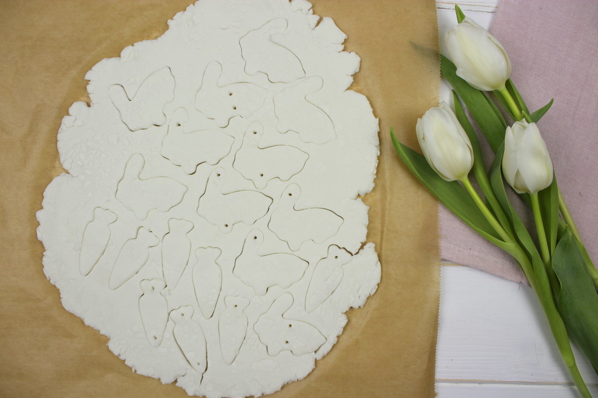 DIY Osterhasen aus Kaltporzellan als Geschenkanhänger Osterdeko