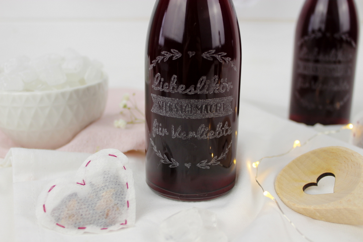 Rezept Liebeslikör / Heiße-Liebe-Likör selber machen