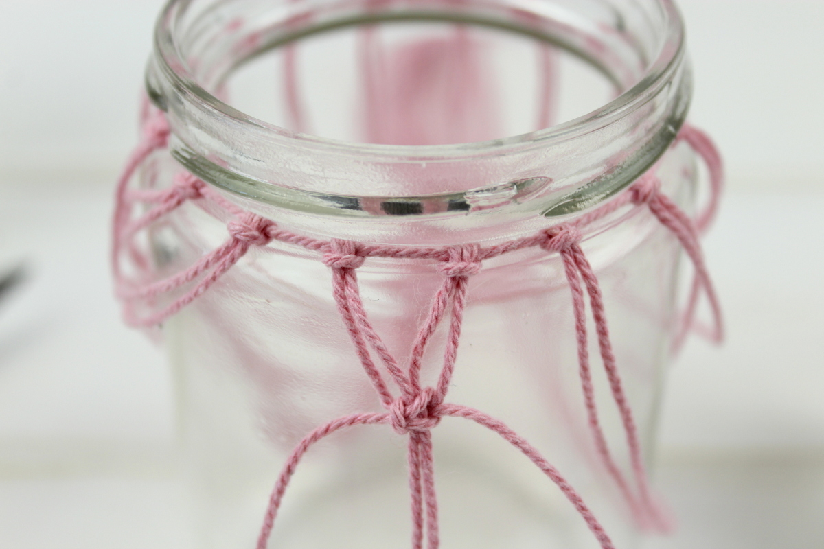 DIY Makramee Windlichter Kreuzknoten knüpfen