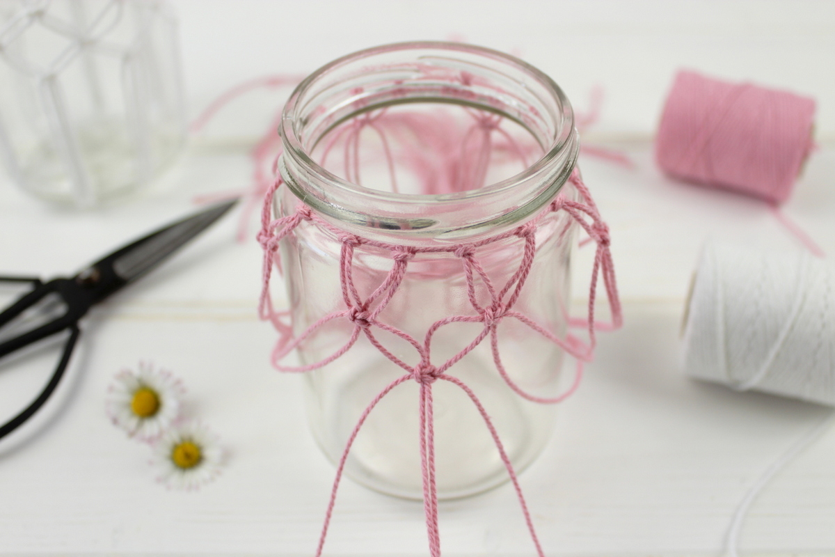 DIY Makramee Windlichter Kreuzknoten knüpfen