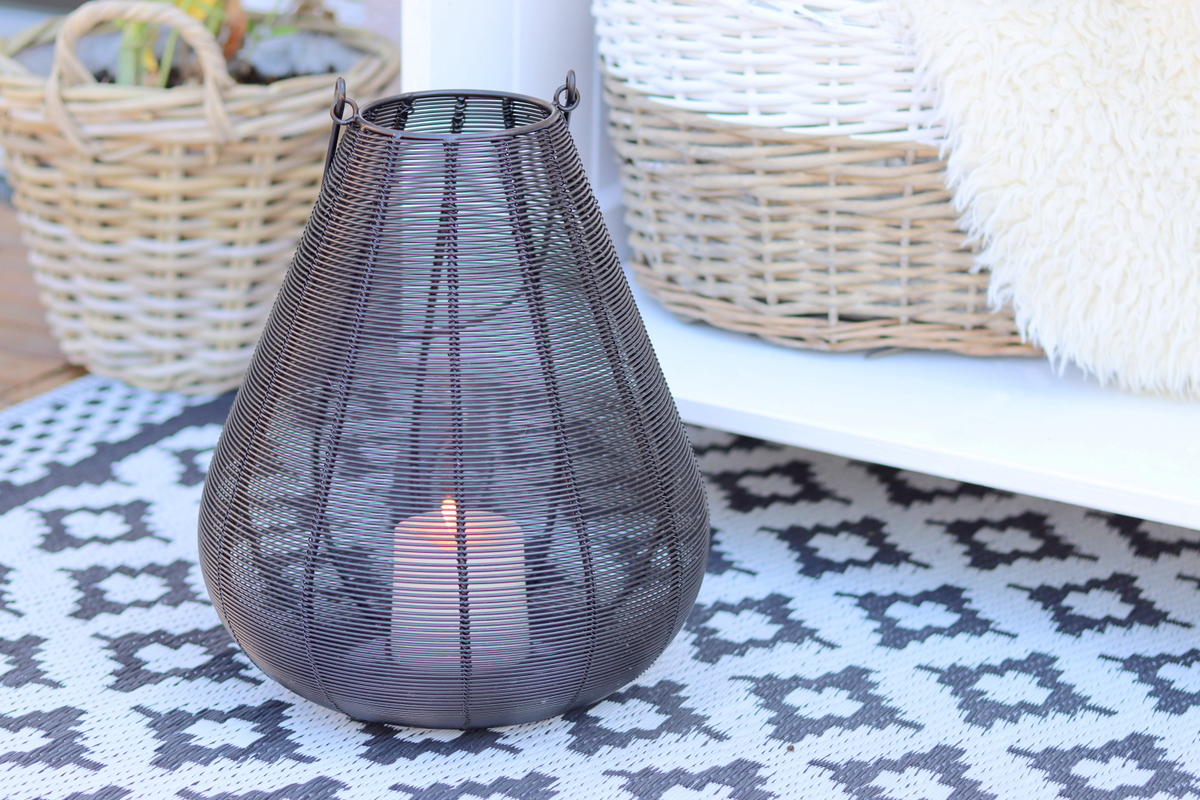 Selbstgebautes Gartenregal aus Holz + Bauplan