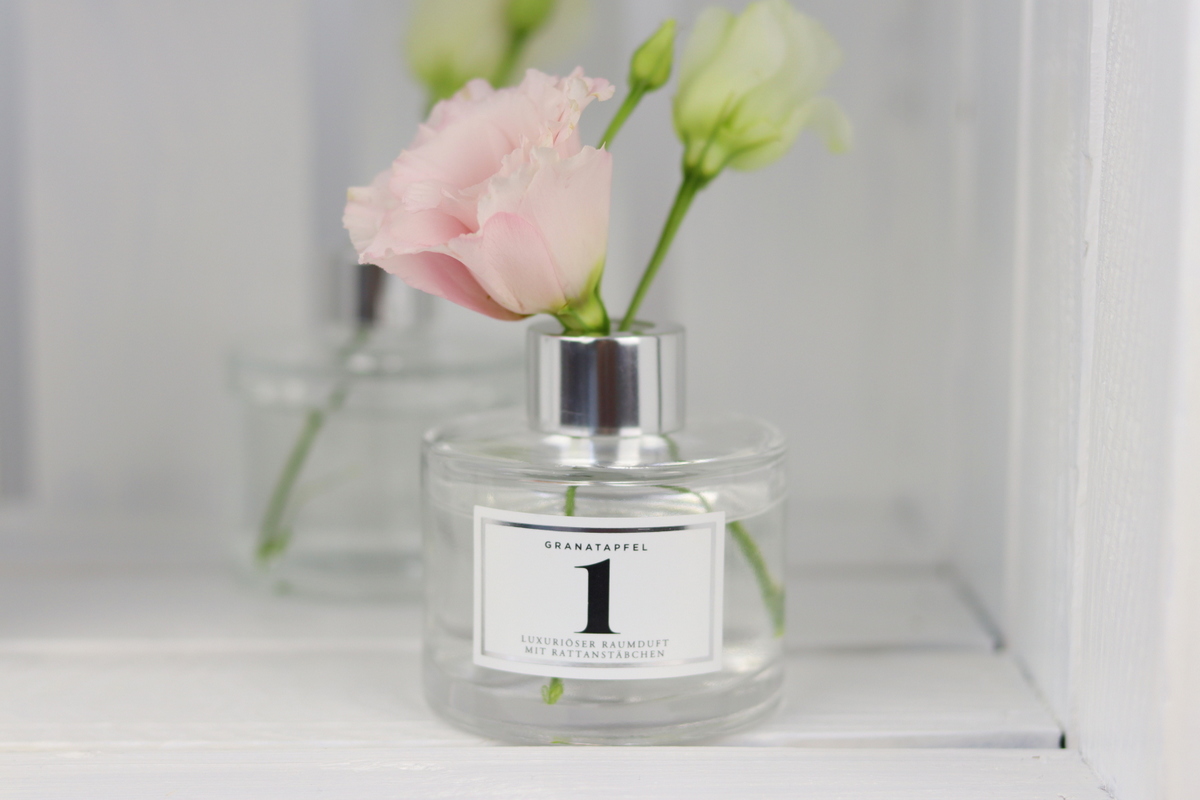 DIY Beistelltisch aus einer alten Obstkiste - Upcycling mit Farbe