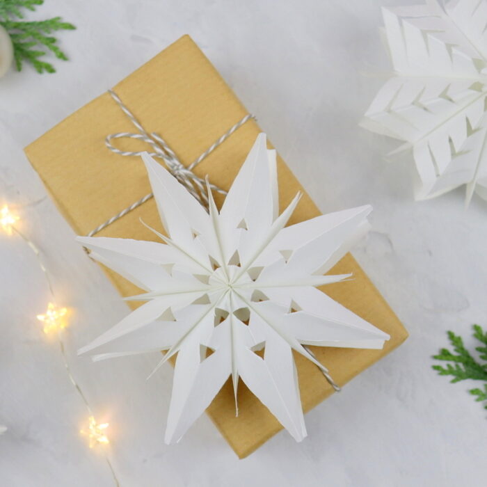 DIY - selbstgemachte mini 3D Sterne aus Papier / Brotütensterne