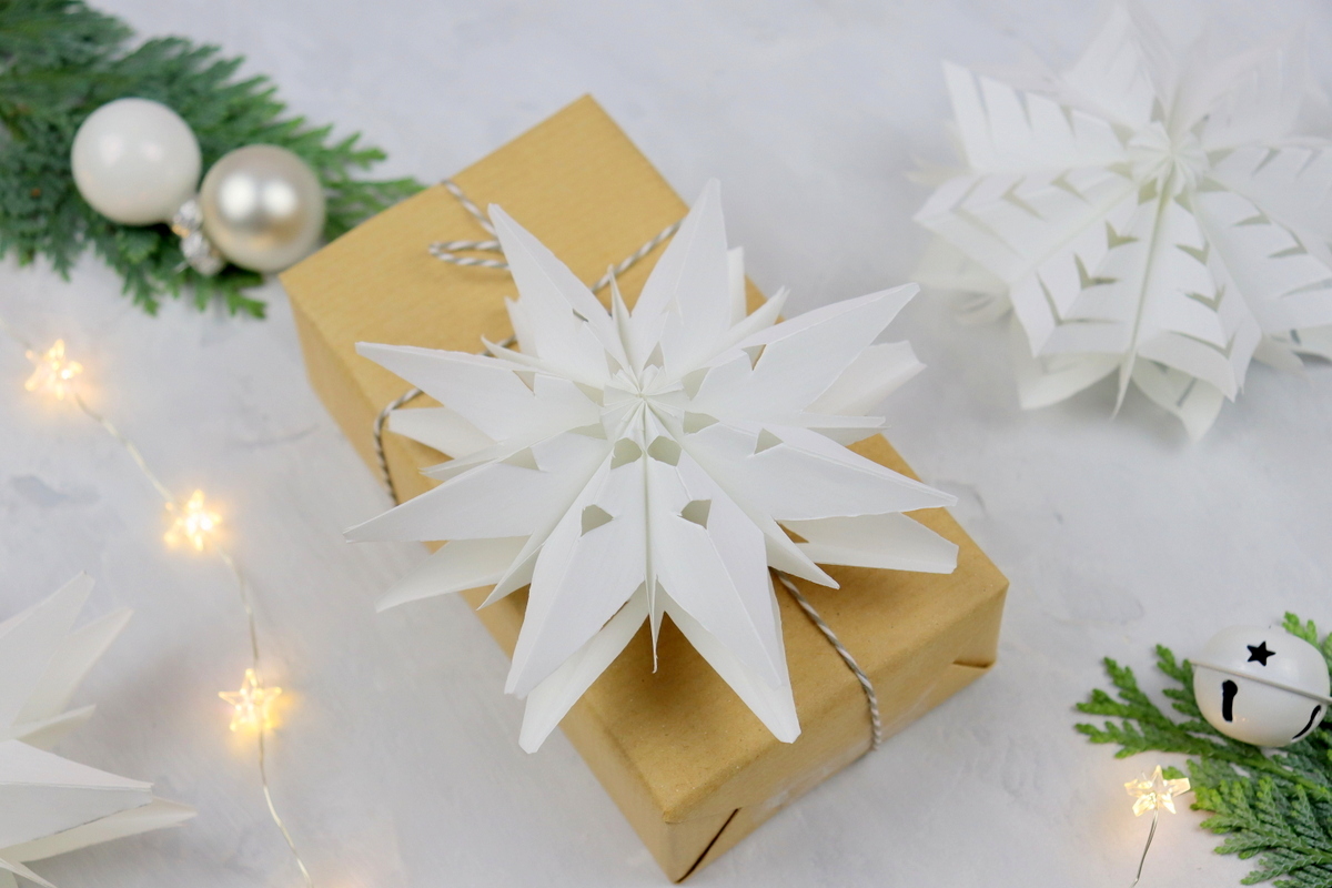 DIY - selbstgemachte mini 3D Sterne aus Papier / Brotütensterne