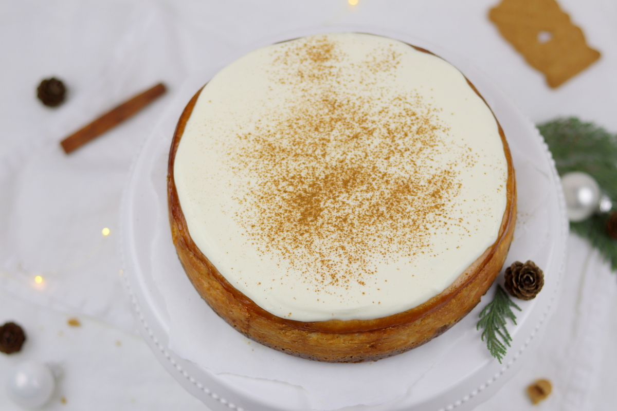 Rezept Kuchen: weihnachtlicher Apfel-Zimt-Cheesecake mit Spekulatiusboden